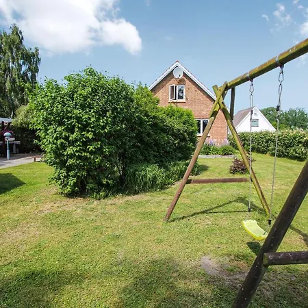 An Amazing In Sams With 4 Bedrooms * Ballen (Samso)