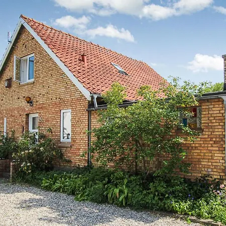 An Amazing In Sams With 4 Bedrooms
