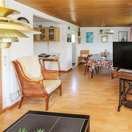 An Amazing In Sams With 4 Bedrooms