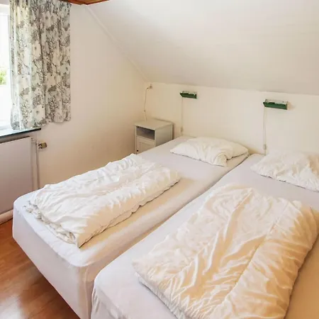 An Amazing In Sams With 4 Bedrooms Ballen (Samso)